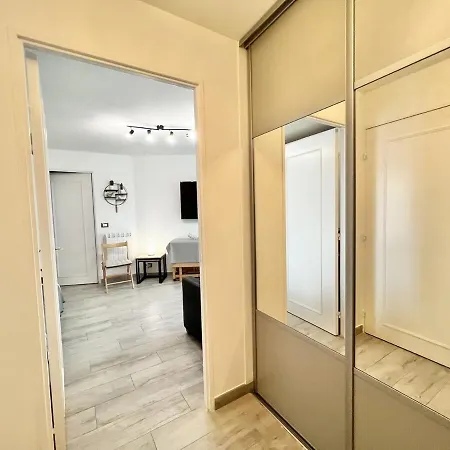 Downtown - Fully Equipped - Wi-fi And Air Conditioning